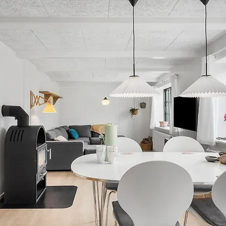 722-thyboron-vesterhavsgade-144 בית נופש Thyborøn